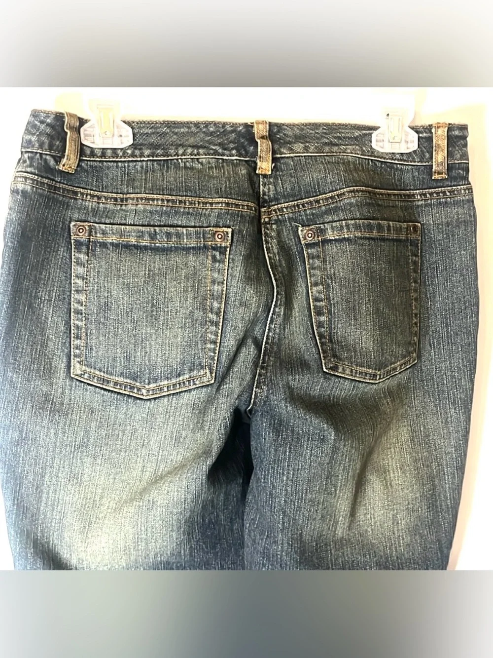 INC Capri Jeans Animal Print Cuffs Med Distressed Mid rise  Med Wash Sz 10P